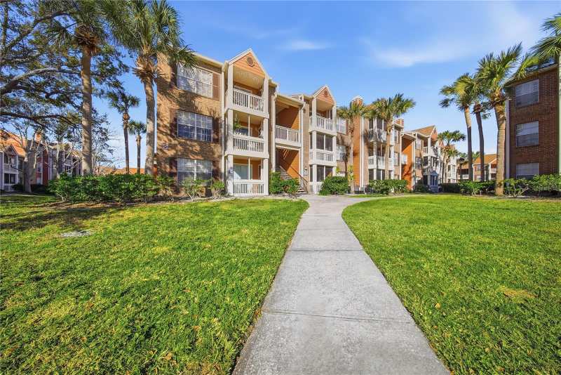 1 bedroom Condominium at 10200 N Gandy Boulevard #714, Vantage Point, St Petersburg — photo 1