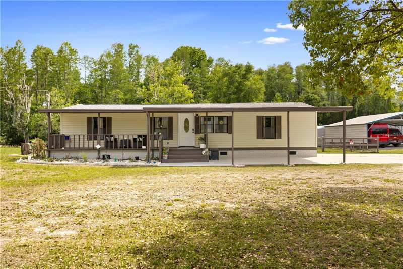 3 bedroom Manufactured Home at 8356 W Tawny Rose Lane, Seven Rivers Ranches Unrec Sub, Crystal River — photo 1