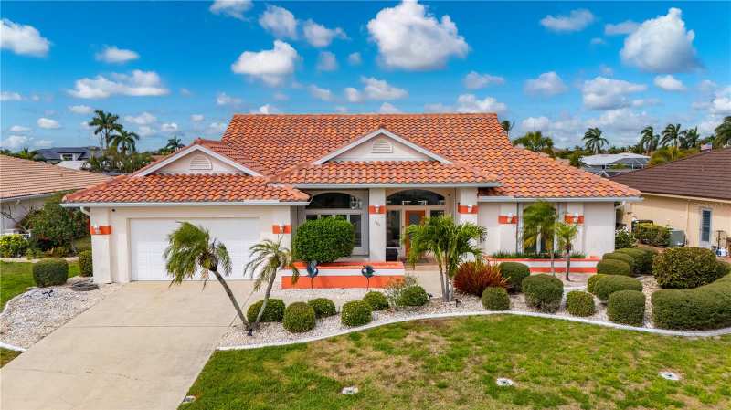 3 bedroom Single Family Residence at 709 Via Tunis, Punta Gorda Isles Sec 07, Punta Gorda — photo 1