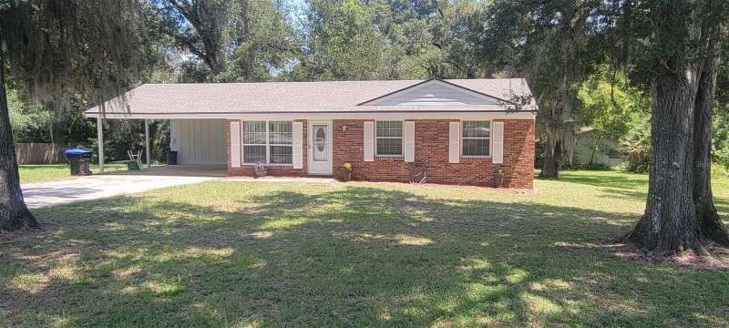 3 bedroom Single Family Residence at 1965 Manor Way, No Hoa, Deland — photo 1