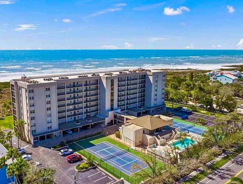 2 bedroom Condominium at 420 Beach Road #606, Siesta Gulf View, Sarasota — photo 1