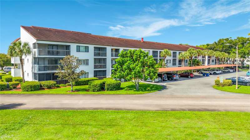 2 bedroom Condominium at 2593 Countryside Boulevard #7307, Inverness Condo, Clearwater — photo 1