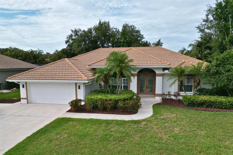 3 bedroom Single Family Residence at 4824 Hanging Moss Lane, Turtle Rock, Sarasota — photo 1