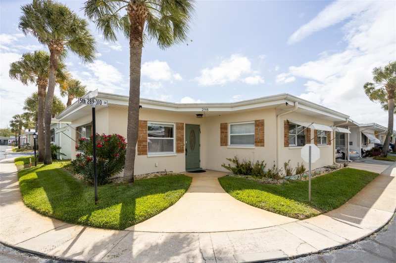 2 bedroom Villa at 250 Rosery Road #298, Shangri-La Apt Park, Largo — photo 1