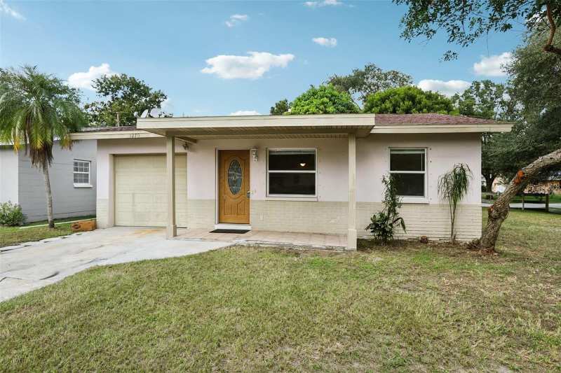 3 bedroom Single Family Residence at 1270 8th Avenue, Woodbrook Manor, Largo — photo 1