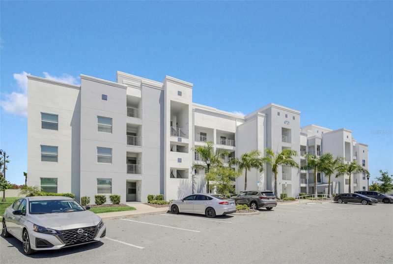2 bedroom Condominium at 4721 Clock Tower Drive #304, The Terraces At Storey Lake Condo 1 Ph 1, Kissimmee — photo 1