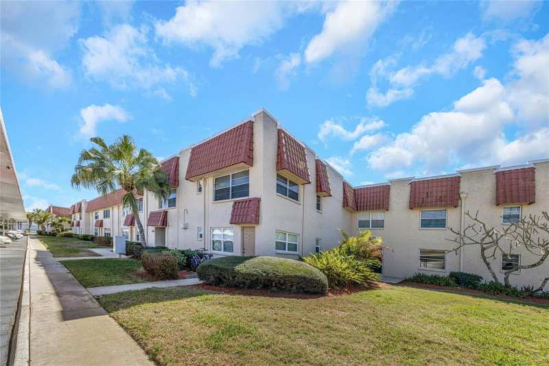 2 bedroom Condominium at 10032 65th Avenue #9, Long Bayou, St Petersburg — photo 1