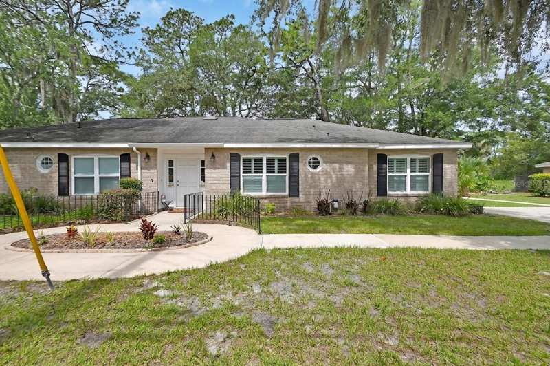 2 bedroom Condominium at 720 S Hill Avenue #8B, Southridge Condo Apts B, Deland — photo 1