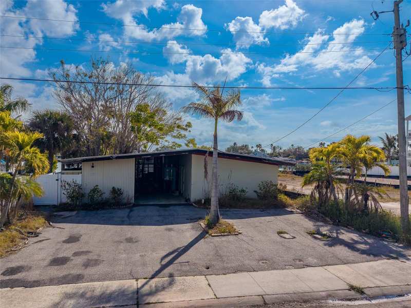 3 bedroom Single Family Residence at 1217 Bay Shore Boulevard, Indian Beach Re-Revised 1st Add, Indian Rocks Beach — photo 1