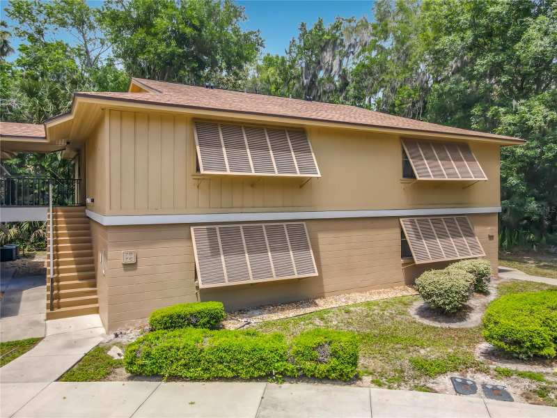 2 bedroom Condominium at 110 Cypress Woods Court #7D, Lakeside Condo Apts, Deltona — photo 1