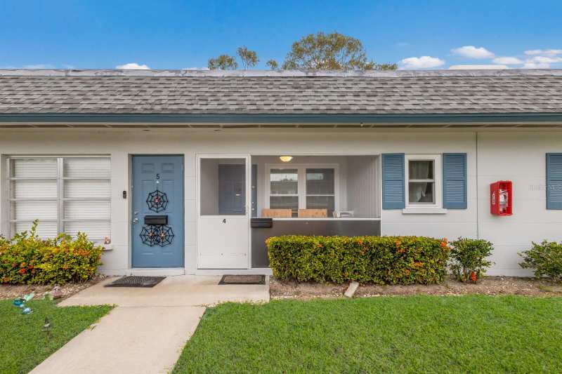 1 bedroom Condominium at 4444 Swift Road #4, Lucaya Country Club Village, Sarasota — photo 1