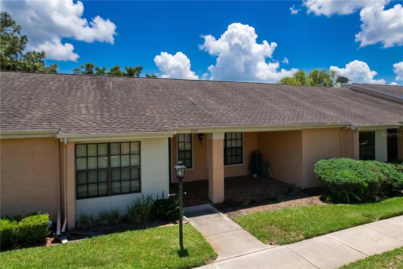 2 bedroom Villa at 9319 Trowbridge Court, Heritage Lake, New Port Richey — photo 1