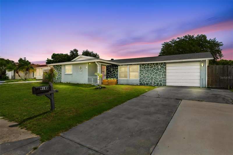 2 bedroom Single Family Residence at 9140 Cochise Lane, Embassy Hills, Port Richey — photo 1