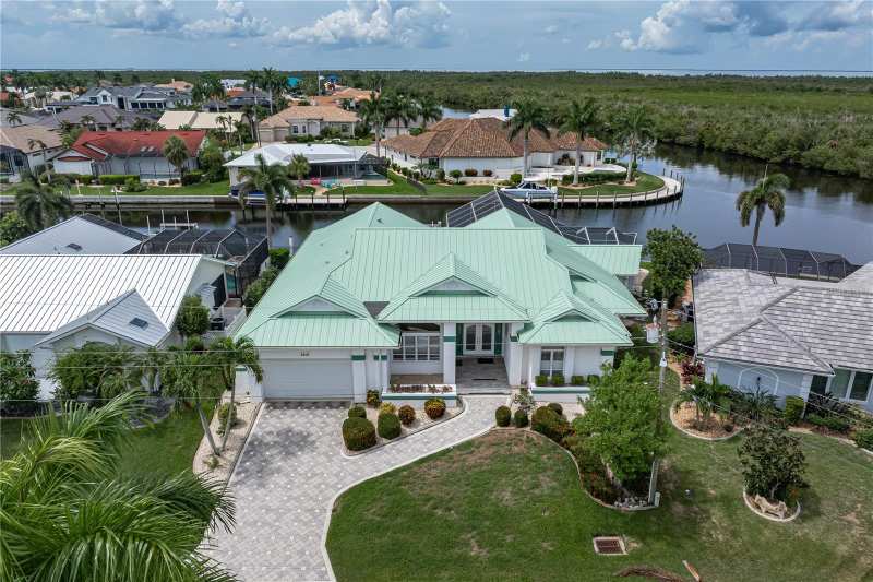 3 bedroom Single Family Residence at 2819 Deborah Drive, Punta Gorda Isles Sec 12, Punta Gorda — photo 1