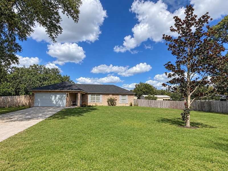 3 bedroom Single Family Residence at 220 Blake Street, Tangerine Gardens Pierson, Pierson — photo 1