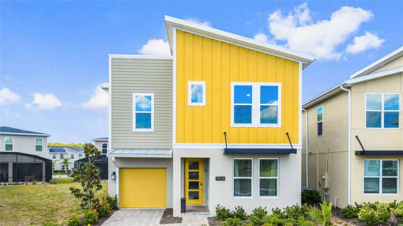6 bedroom Single Family Residence at 2936 Protagonist Street, Cove At Storey Lake 4, Kissimmee — photo 1