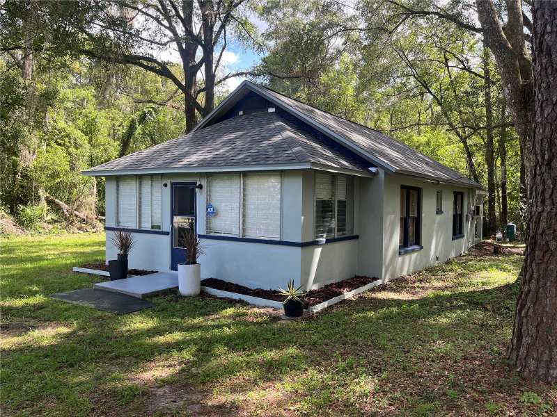 3 bedroom Single Family Residence at 3805 NW 17th Street, Forest Park Farms, Gainesville — photo 1