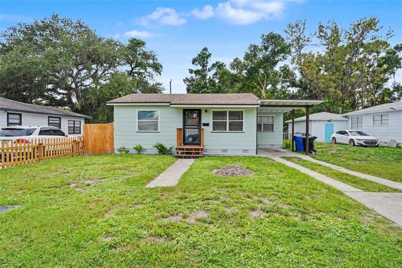 3 bedroom Single Family Residence at 2311 35th Street, Snyders W J Lakeview, St Petersburg — photo 1