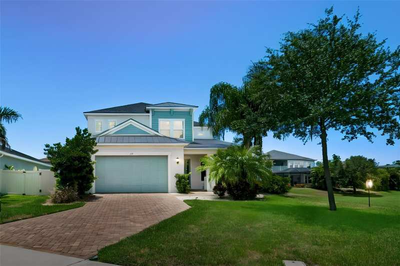 5 bedroom Single Family Residence at 747 Cajeput Loop, Bayshore Heights Pt Rep, Tarpon Springs — photo 1