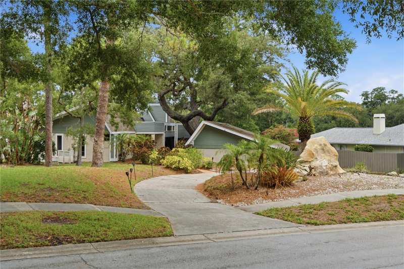 4 bedroom Single Family Residence at 2860 Briarwood Lane, Autumn Woods-Unit 1, Palm Harbor — photo 1