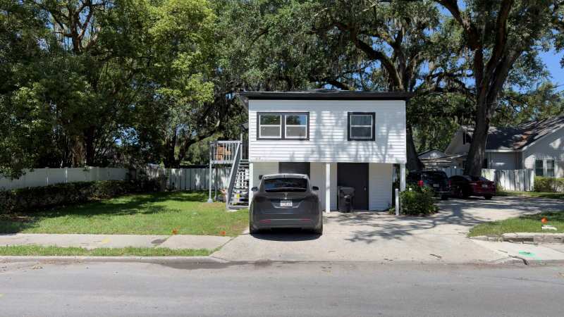 4 bedroom Single Family Residence at 1922 Hillcrest Street, East View Park, Orlando — photo 1