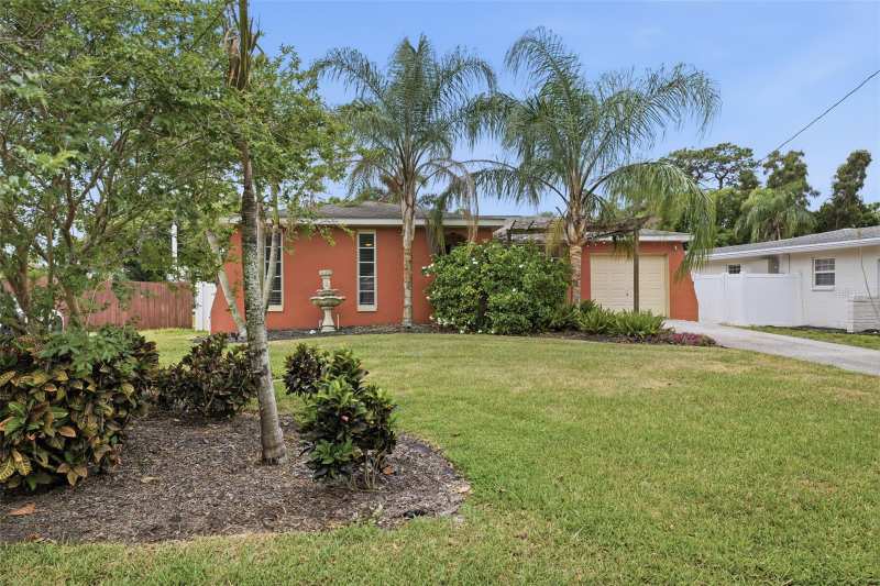 2 bedroom Single Family Residence at 51 Cypress Drive, Lake Shore Estates 3rd Add, Palm Harbor — photo 1