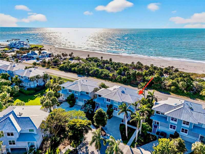 3 bedroom Townhouse at 760 Beach View Drive, Beach View At Boca Bay, Boca Grande — photo 1