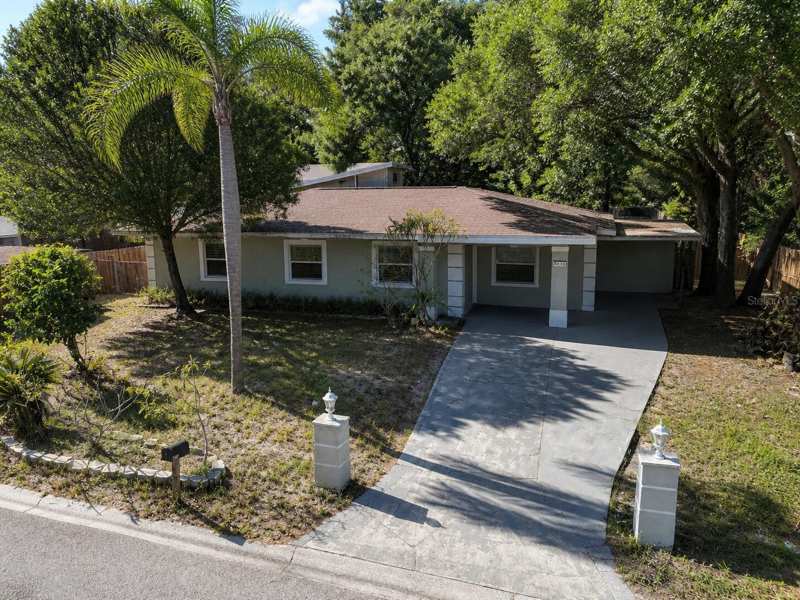4 bedroom Single Family Residence at 8618 Grandview Drive, Grandview Acres Unit 1, Tampa — photo 1