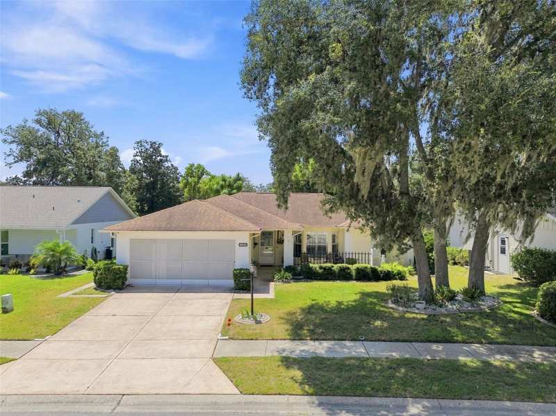 2 bedroom Single Family Residence at 9902 Saint Joseph Court, Heritage Lake, New Port Richey — photo 1