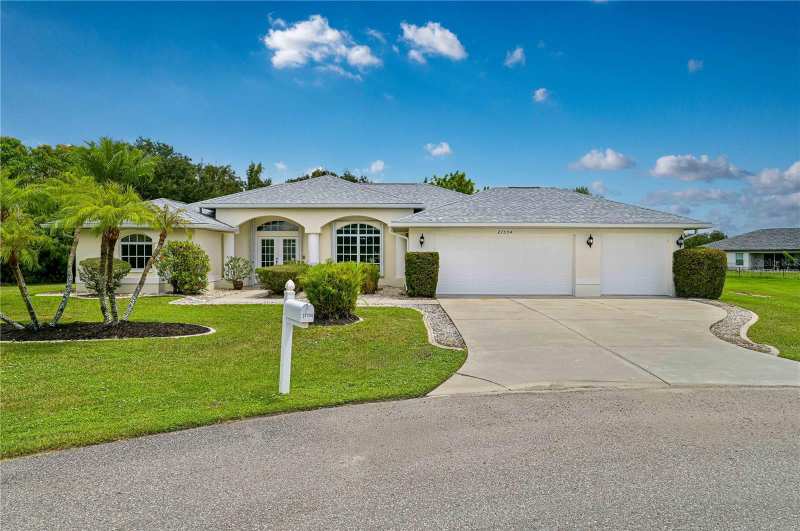 4 bedroom Single Family Residence at 27334 Oruro Drive, Punta Gorda Isles Sec 20, Punta Gorda — photo 1