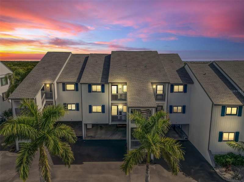 2 bedroom Condominium at 803 Bahia Del Sol Drive #B, Bahia Del Sol II A Condo, Ruskin — photo 1