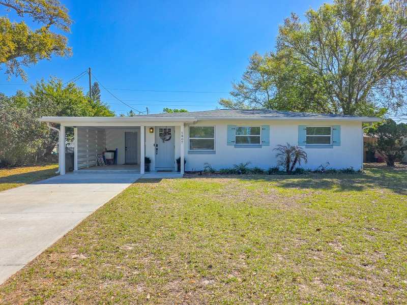 3 bedroom Single Family Residence at 1807 Golfview Boulevard, Golf View Sec 02, South Daytona — photo 1