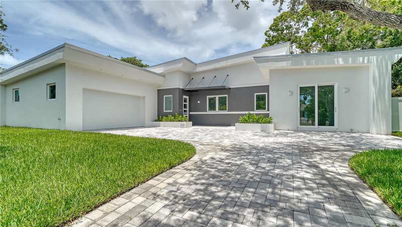 4 bedroom Single Family Residence at 2231 Wood Street, Poms Park 3, Sarasota — photo 1