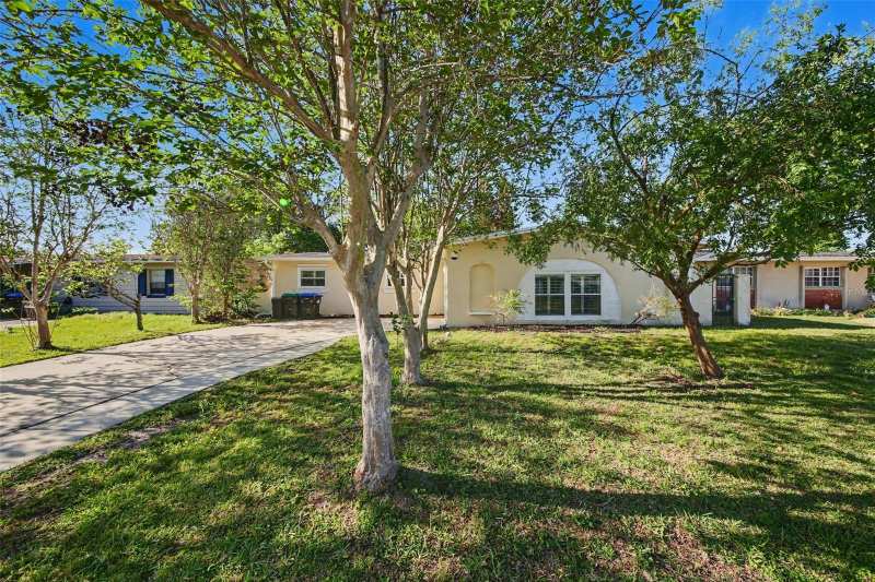 4 bedroom Single Family Residence at 722 Galsworthy Avenue, Skylake, Orlando — photo 1