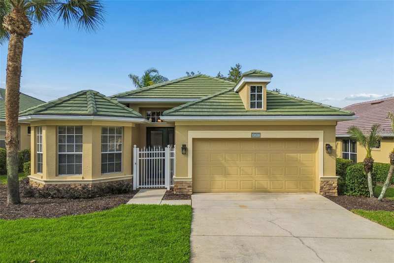 2 bedroom Single Family Residence at 13128 Palmilla Circle, Lake Jovita Golf & Country Club Ph 02A, Dade City — photo 1