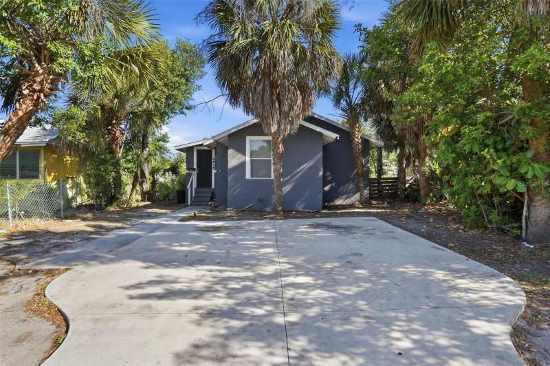 3 bedroom Single Family Residence at 2717 13th Avenue, Wildwood Sub, St Petersburg — photo 1