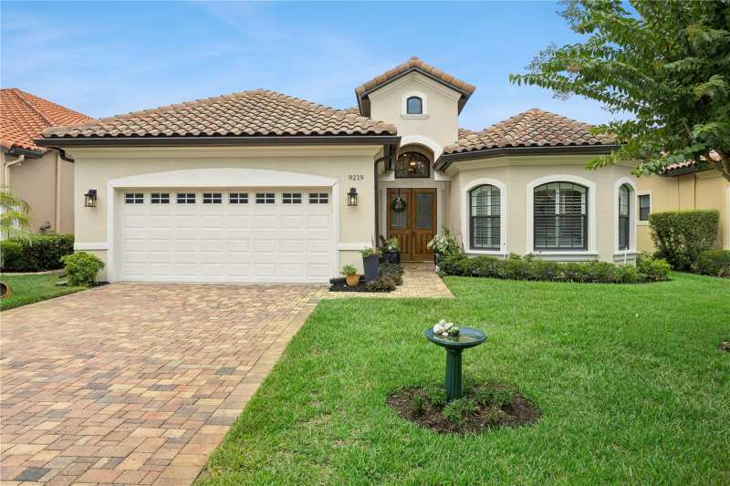3 bedroom Single Family Residence at 9219 San Jose Boulevard, Las Colinas Ph II Sub, Howey In The Hills — photo 1