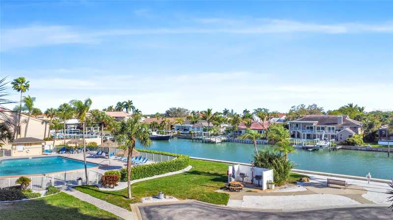 2 bedroom Condominium at 4900 Brittany Drive #301, Bayway Isles Point Brittany Six, St Petersburg — photo 1
