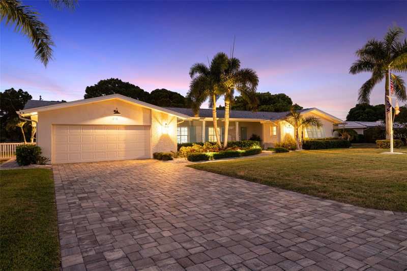 3 bedroom Single Family Residence at 616 Pineland Avenue, Belleair Estates 1st Add, Belleair — photo 1