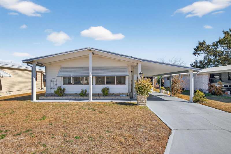2 bedroom Manufactured Home at 3836 William Hume Drive, Colony Hills Community, Zephyrhills — photo 1