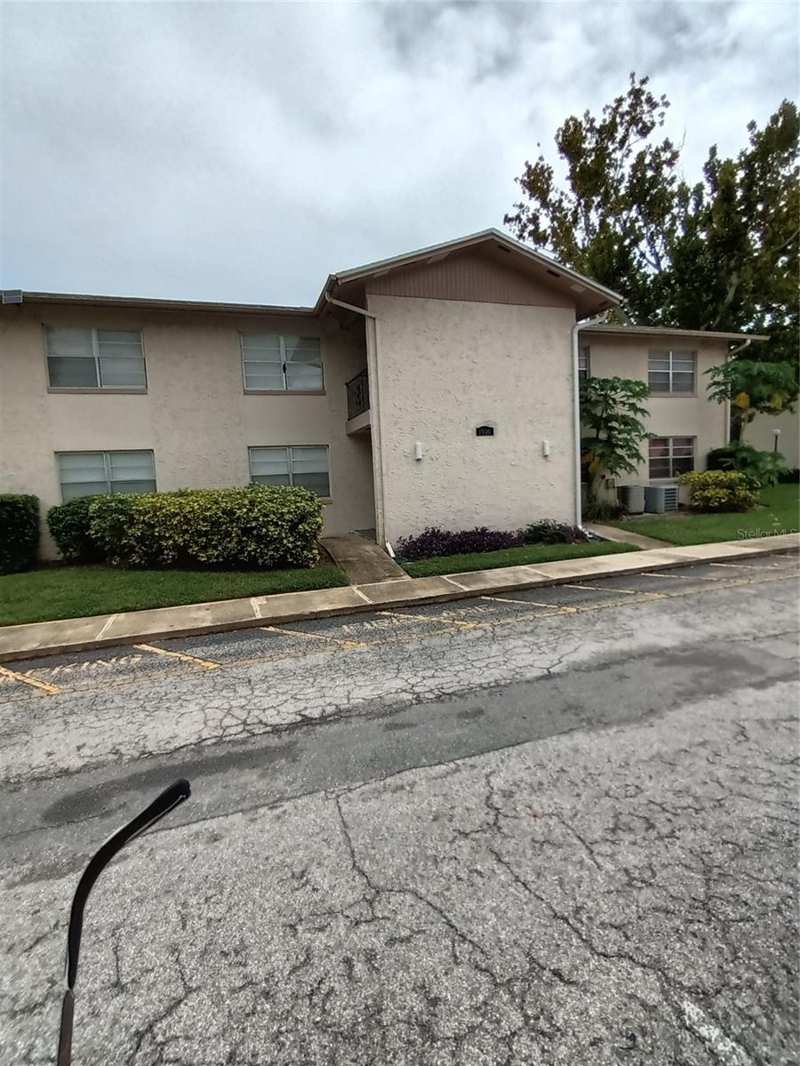 2 bedroom Condominium at 1906 Honour Road #2, Commodore Place Condo, Orlando — photo 1