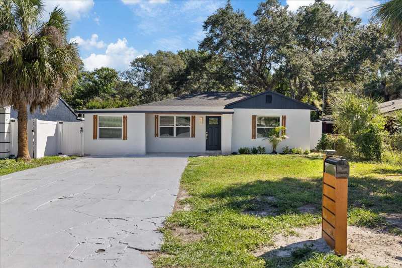 3 bedroom Single Family Residence at 1621 N Washington Avenue, Fairmont Sub, Clearwater — photo 1