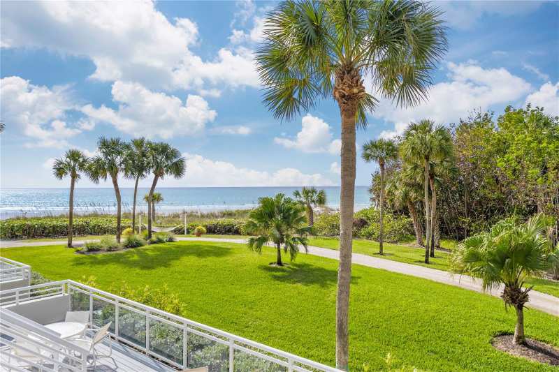 1 bedroom Condominium at 240 Sands Point Road #4102, Inn On The Beach Ph II, Longboat Key — photo 1
