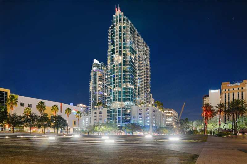 1 bedroom Condominium at 777 N Ashley Drive #1213, Skypoint A Condo, Tampa — photo 1