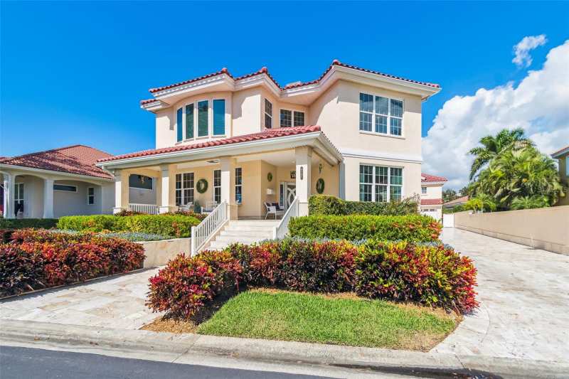 3 bedroom Single Family Residence at 4707 Skimmer Way, Dolphin Cay-Phase 1, St Petersburg — photo 1