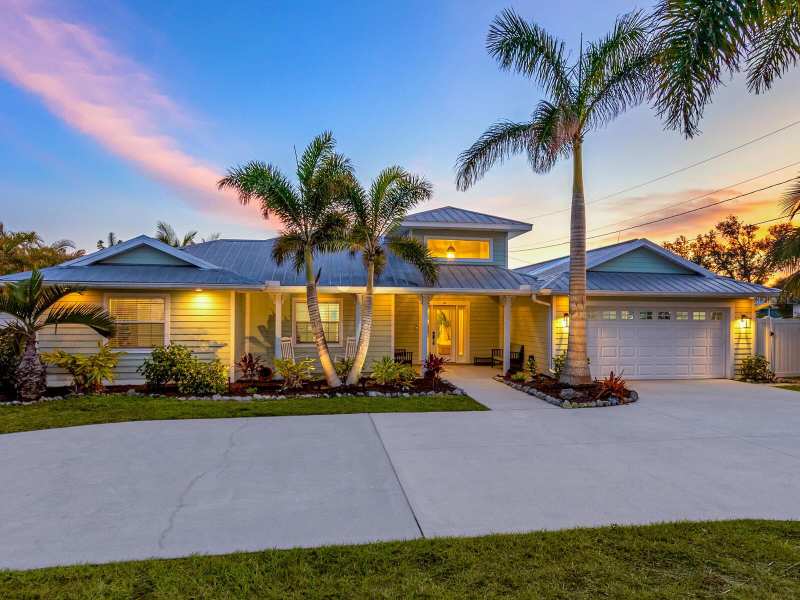 5 bedroom Single Family Residence at 221 Lychee Road, Nokomis, Nokomis — photo 1