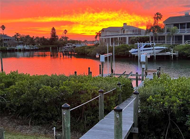 4 bedroom Single Family Residence at 6203 Marbella Boulevard, The Villas At Andalucia, Apollo Beach — photo 1