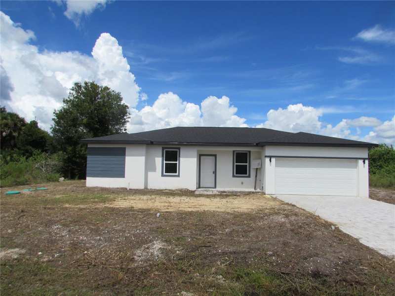 4 bedroom Single Family Residence at 12168 Grouse Avenue, Port Charlotte Sec 072, Port Charlotte — photo 1