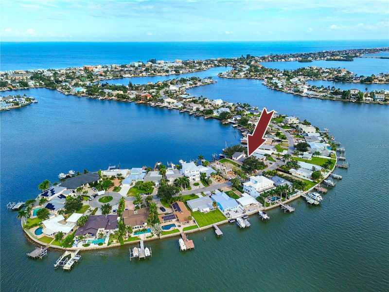 5 bedroom Single Family Residence at 517 20th Avenue, Indian Beach Re-Revised 15th Add, Indian Rocks Beach — photo 1