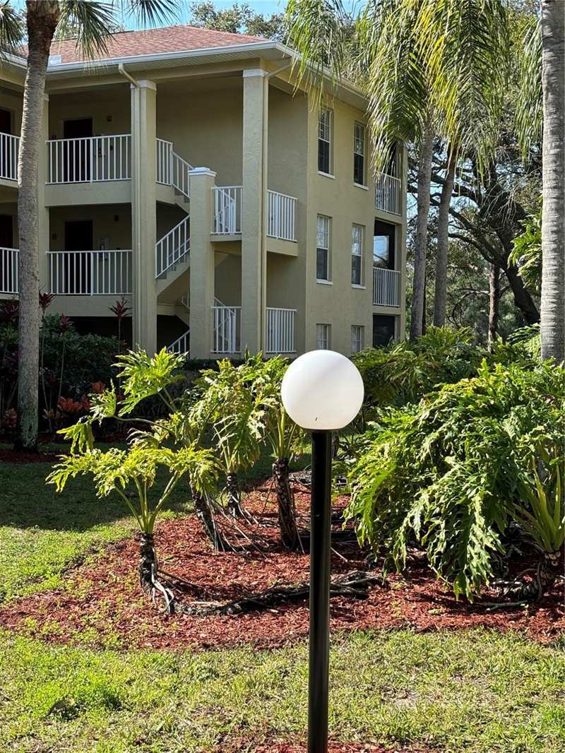 3 bedroom Condominium at 2690 Coral Landings Boulevard #535, Meadowlake Palm Harbor Condo, Palm Harbor — photo 1